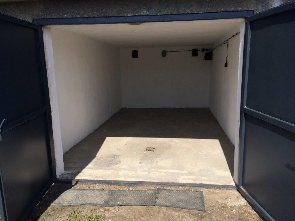 Pronájem garáž - Nový Jičín, 741 01