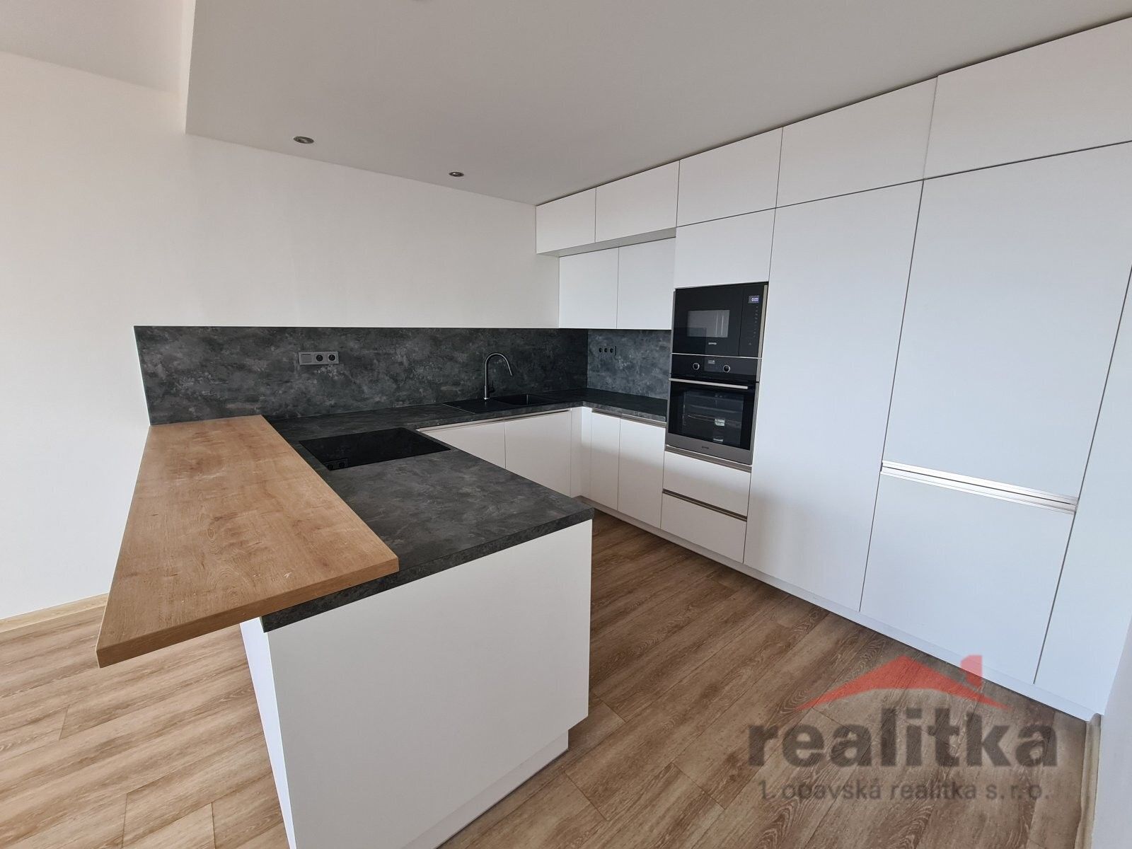 2+kk, Zeyerova, Opava, 48 m² - 1