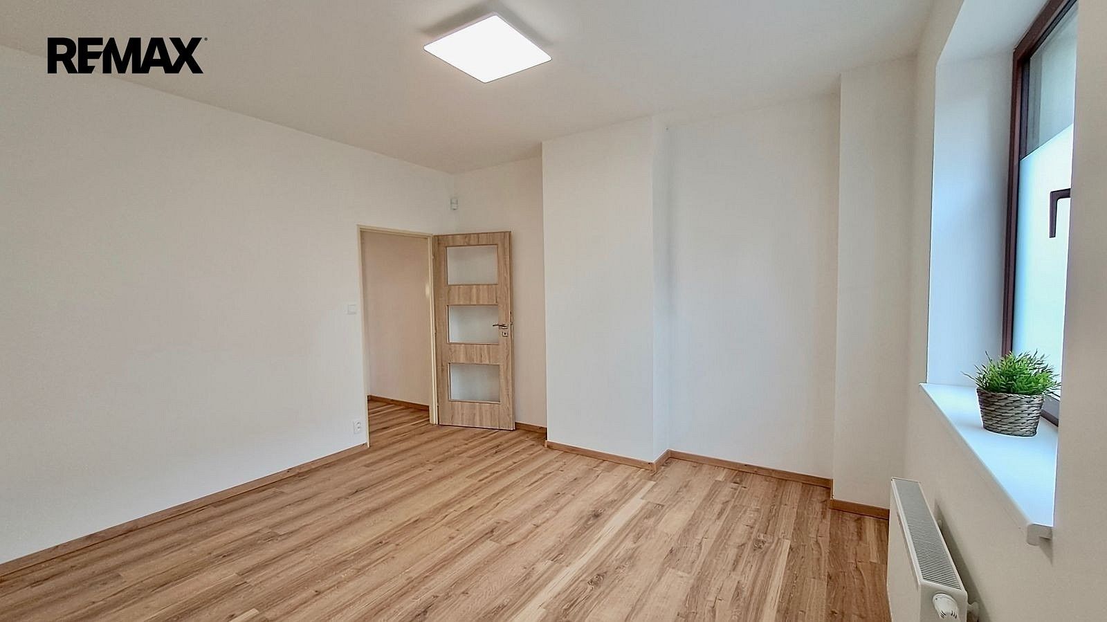 Obchodní prostory, 39 m²