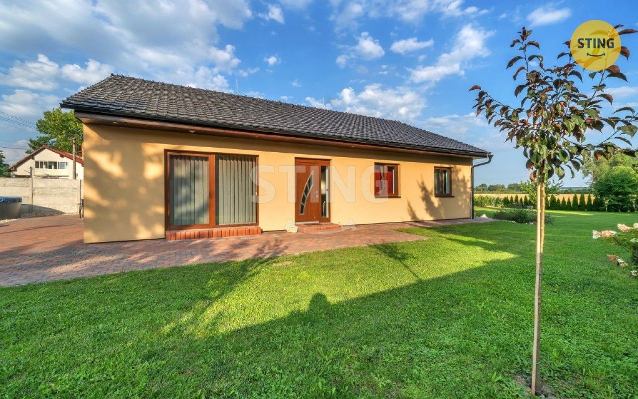 Prodej rodinný dům - Platěnsko, Moravany, 200 m²