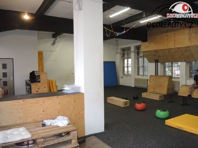 Pronájem komerční - Pospíšilova, Hradec Králové, 104 m²