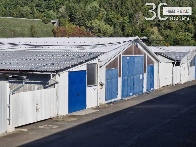 Sklady, Slušovice, 1 300 m² - 1