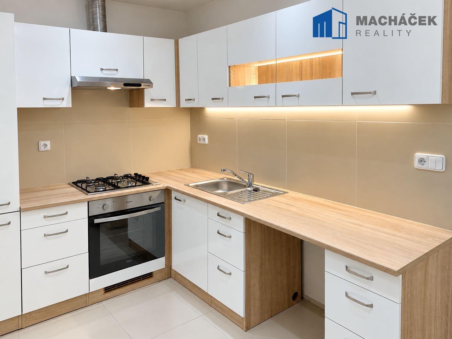 2+1, Zahradnictví, Duchcov, 52 m²