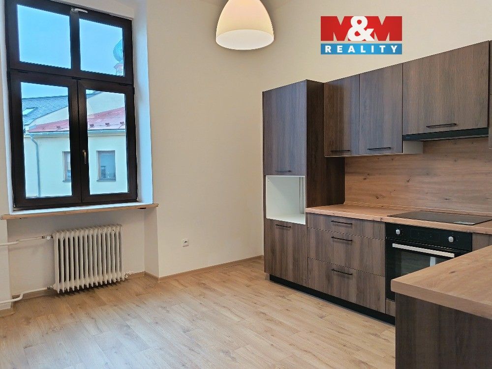 2+1, Josefa Václava Sládka, Frýdek-Místek, 96 m²