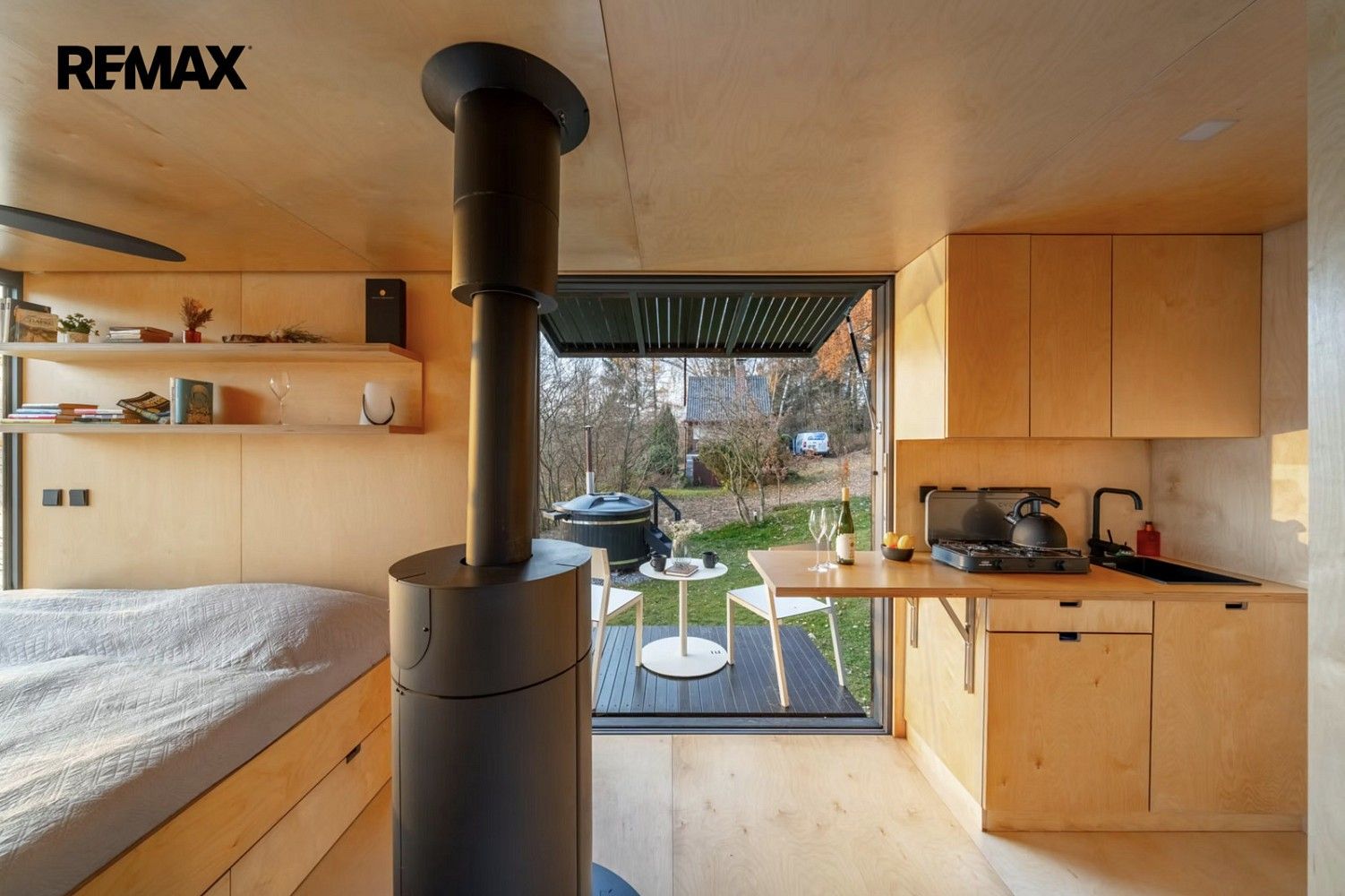 Nemovitost · 15 m² · Praha - Točná, okres Praha 12, Hlavní město Praha - 3