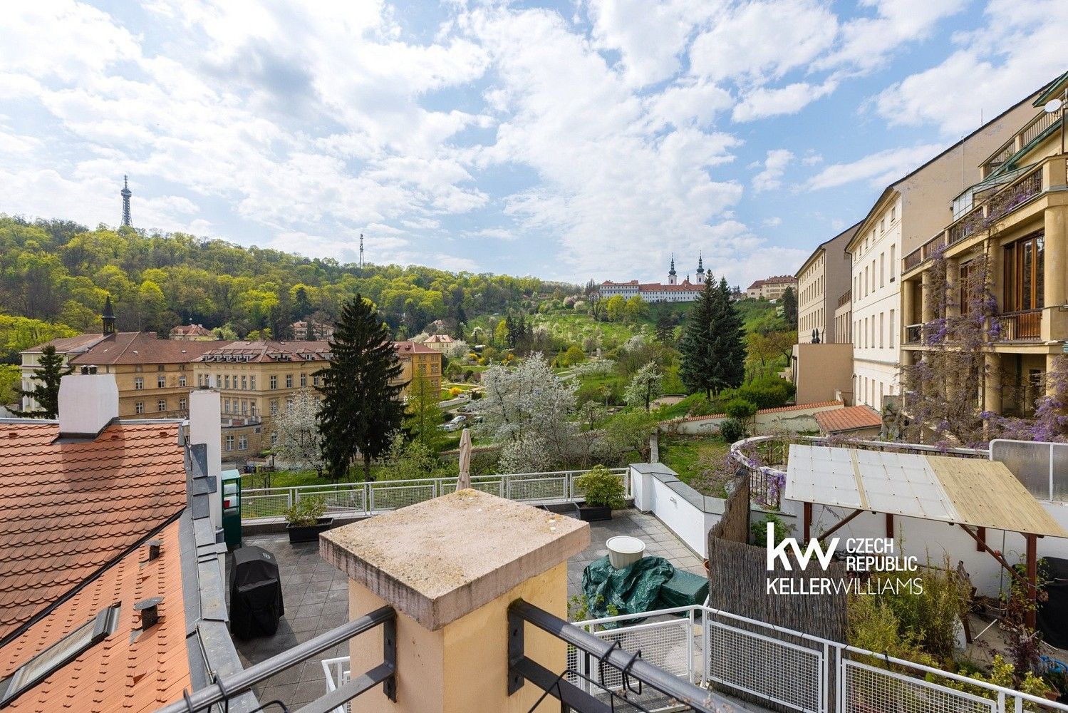 Obchodní prostory, 204 m²