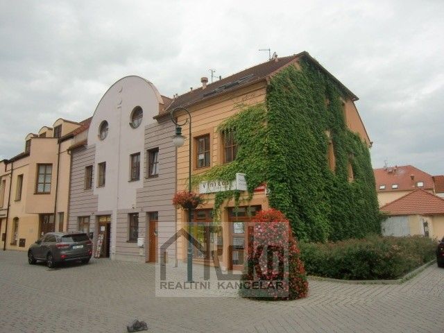 4+1, Holandská, Beroun, 112 m² - 1