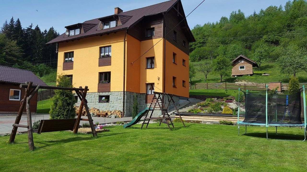 Chaty, Dolní Lomná, Moravskoslezský kraj - 1