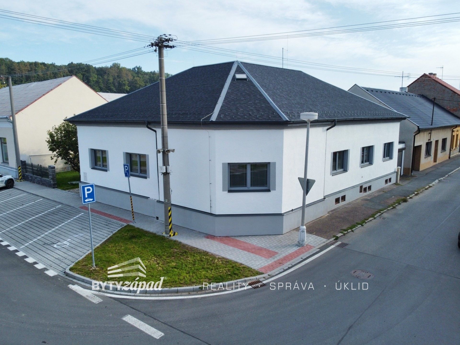Kancelář, 219 m²