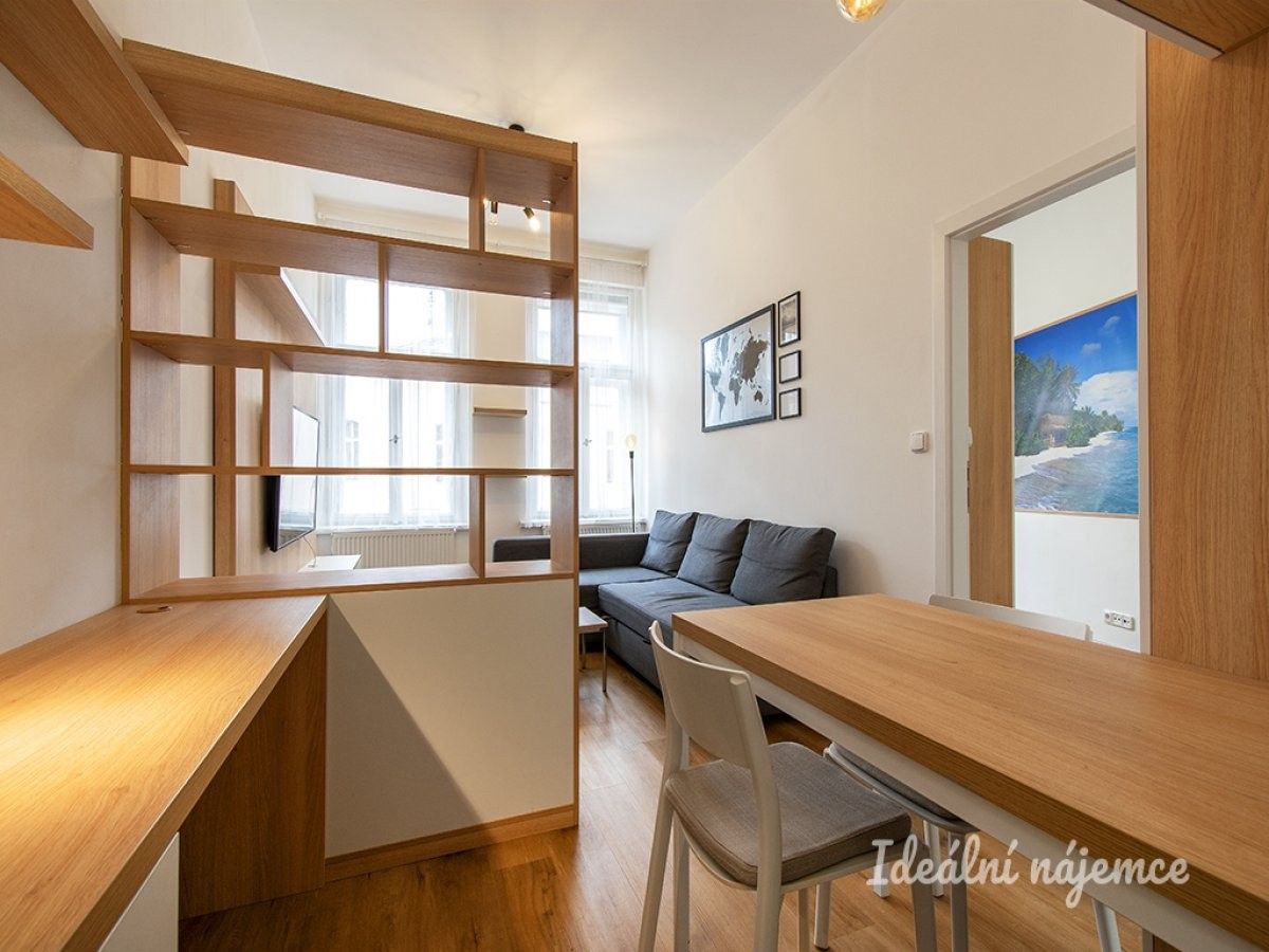 Byt 2+kk · 41 m² · Prokopova, Praha - 4