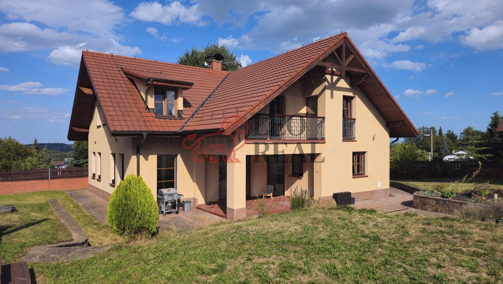 Vily, Lísková, Kamenice, 316 m² - 1