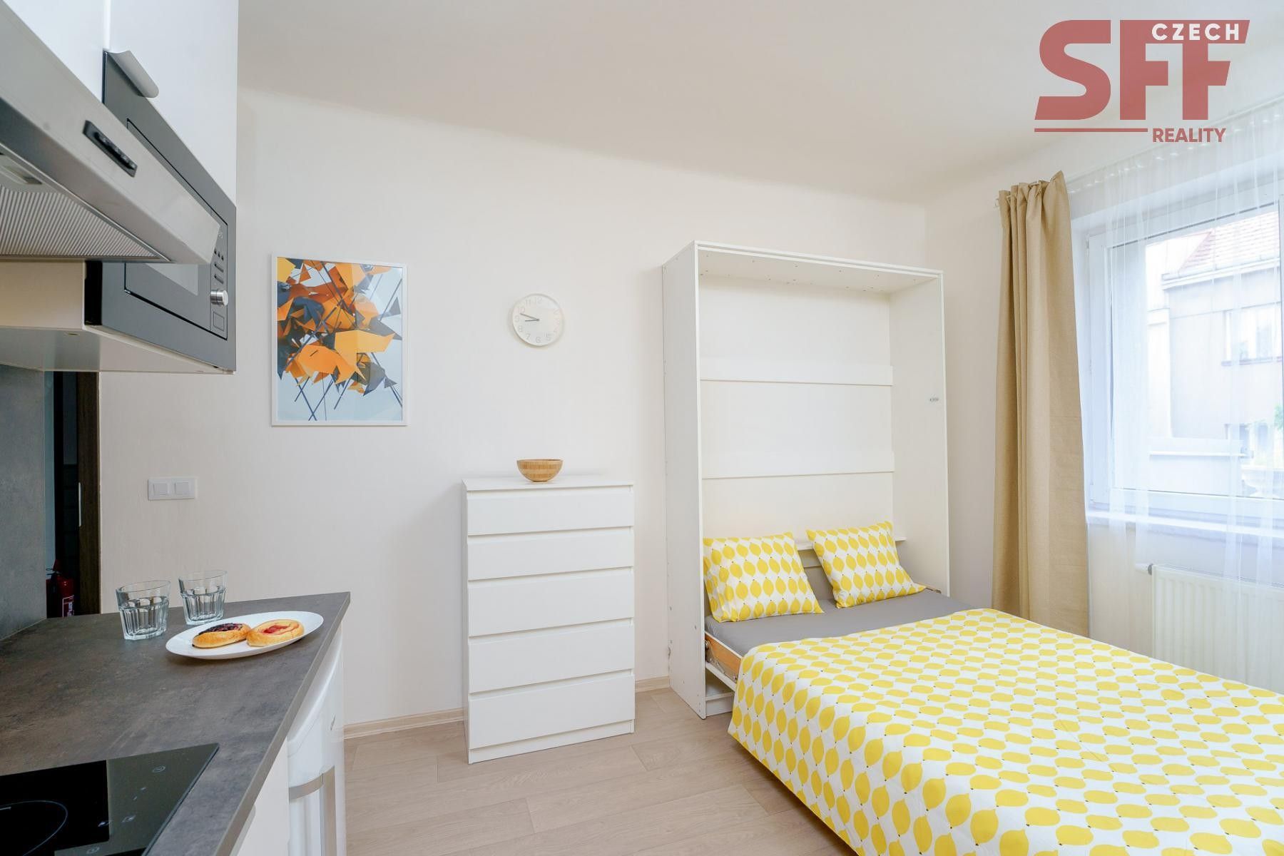 Pronájem byt 1+kk - Čerčanská, Praha, 20 m²