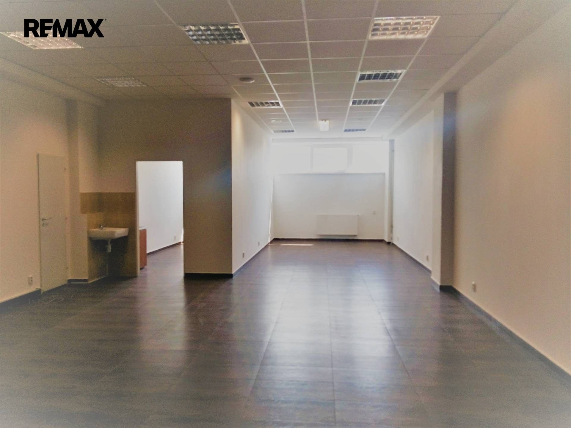 Obchodní prostory, Kulturní, Rožnov pod Radhoštěm, 86 m² - 1