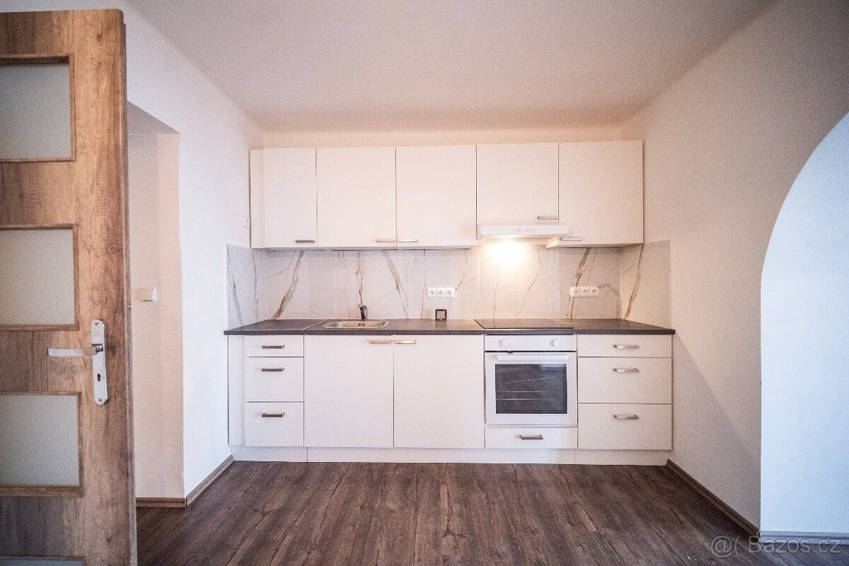 Byty, Broumov, 550 01