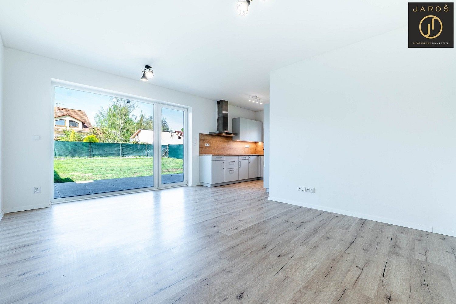 Rodinný dům · 93 m² · Velvary, okres Kladno, Středočeský kraj - 3