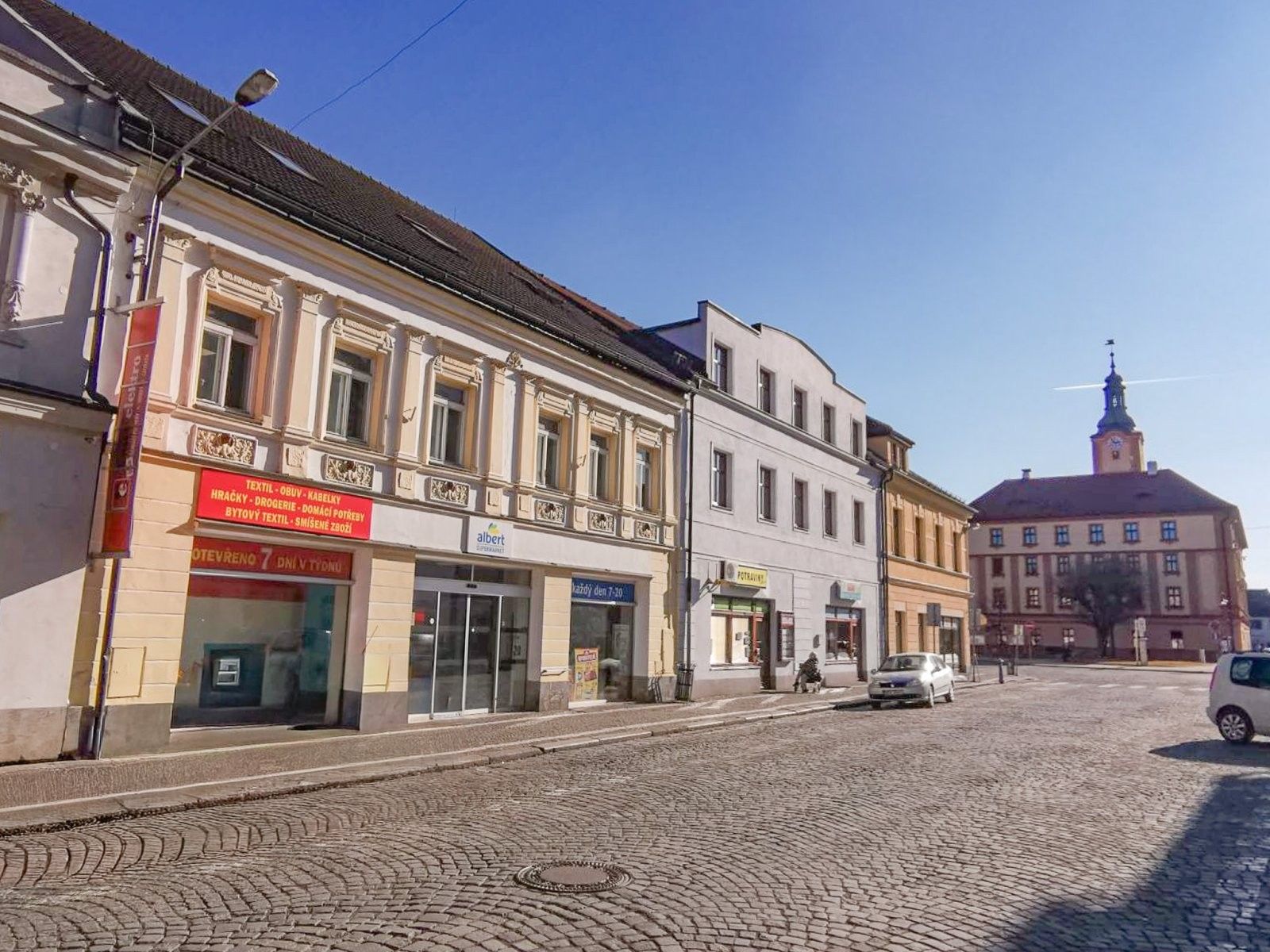 Obchodní prostory, náměstí Svobody 1, Sušice I, 1 250 m² - 2