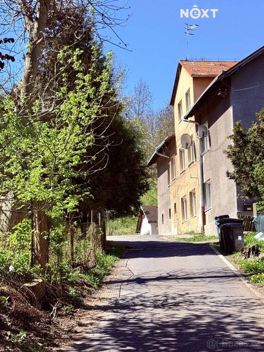 Rodinné domy, Děčín, 405 02 - 1
