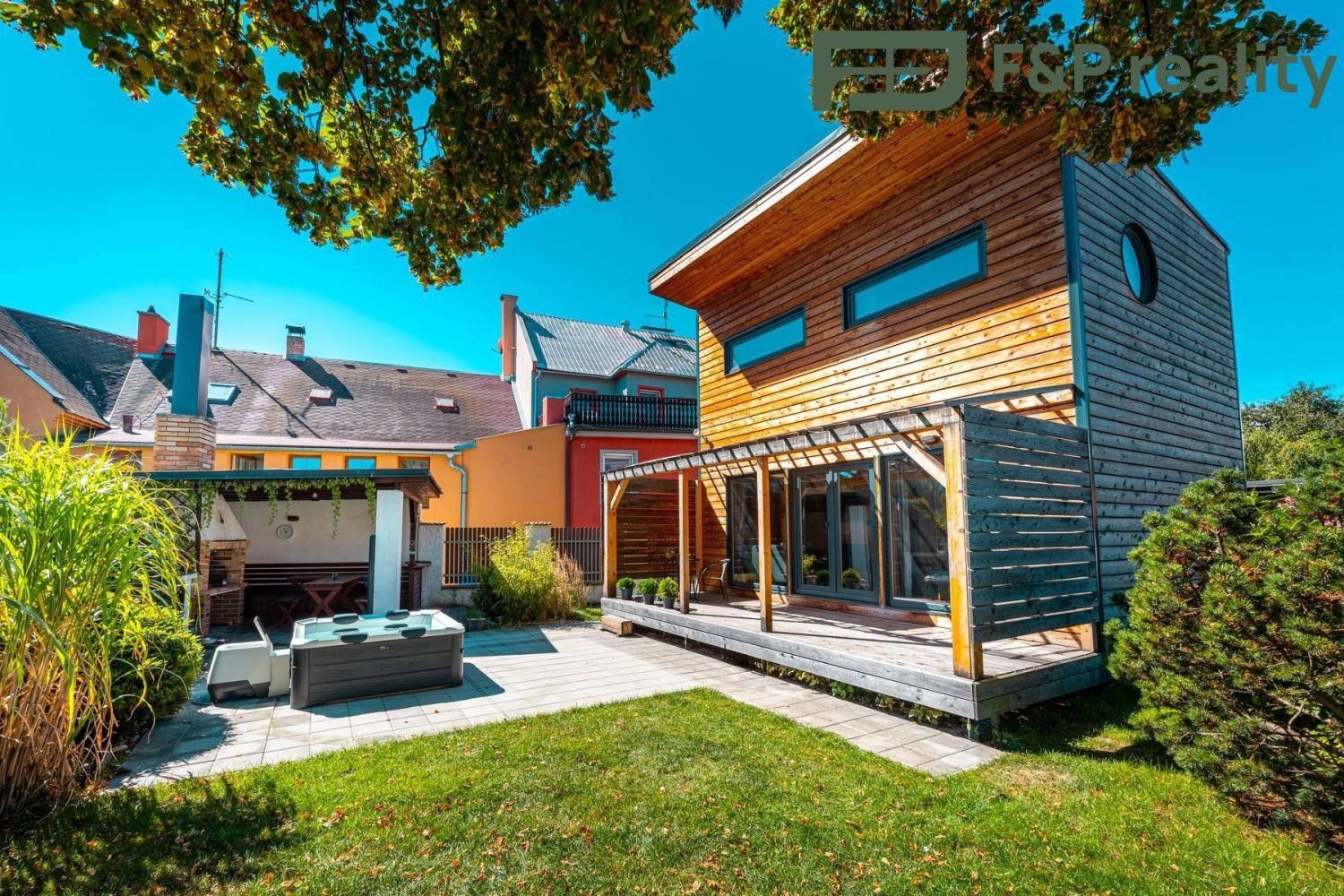 Chaty, Na Drahách, Hlinsko, 51 m²