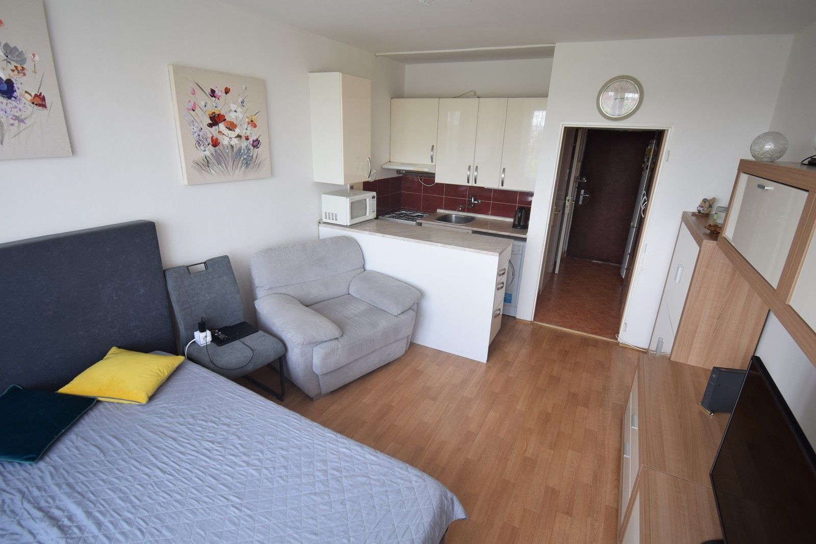 Byt 1+kk · 24 m² · Hostýnská 516, Praha Malešice - 3
