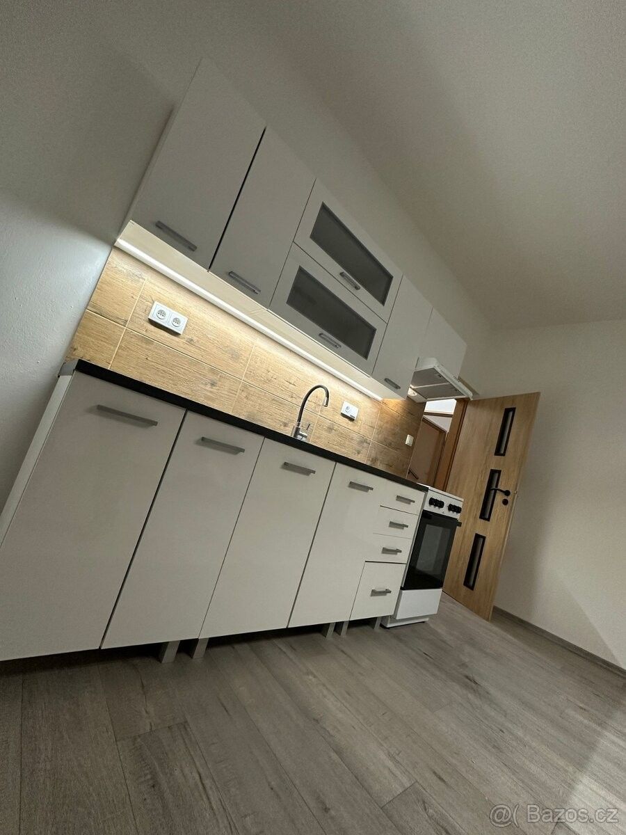 Byty, Ústí nad Labem, 400 01