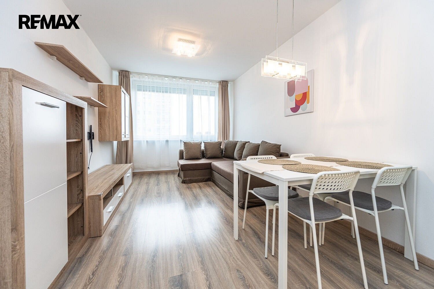 2+kk, Nad přehradou, Praha 10 - Horní Měcholupy, 44 m² - 1