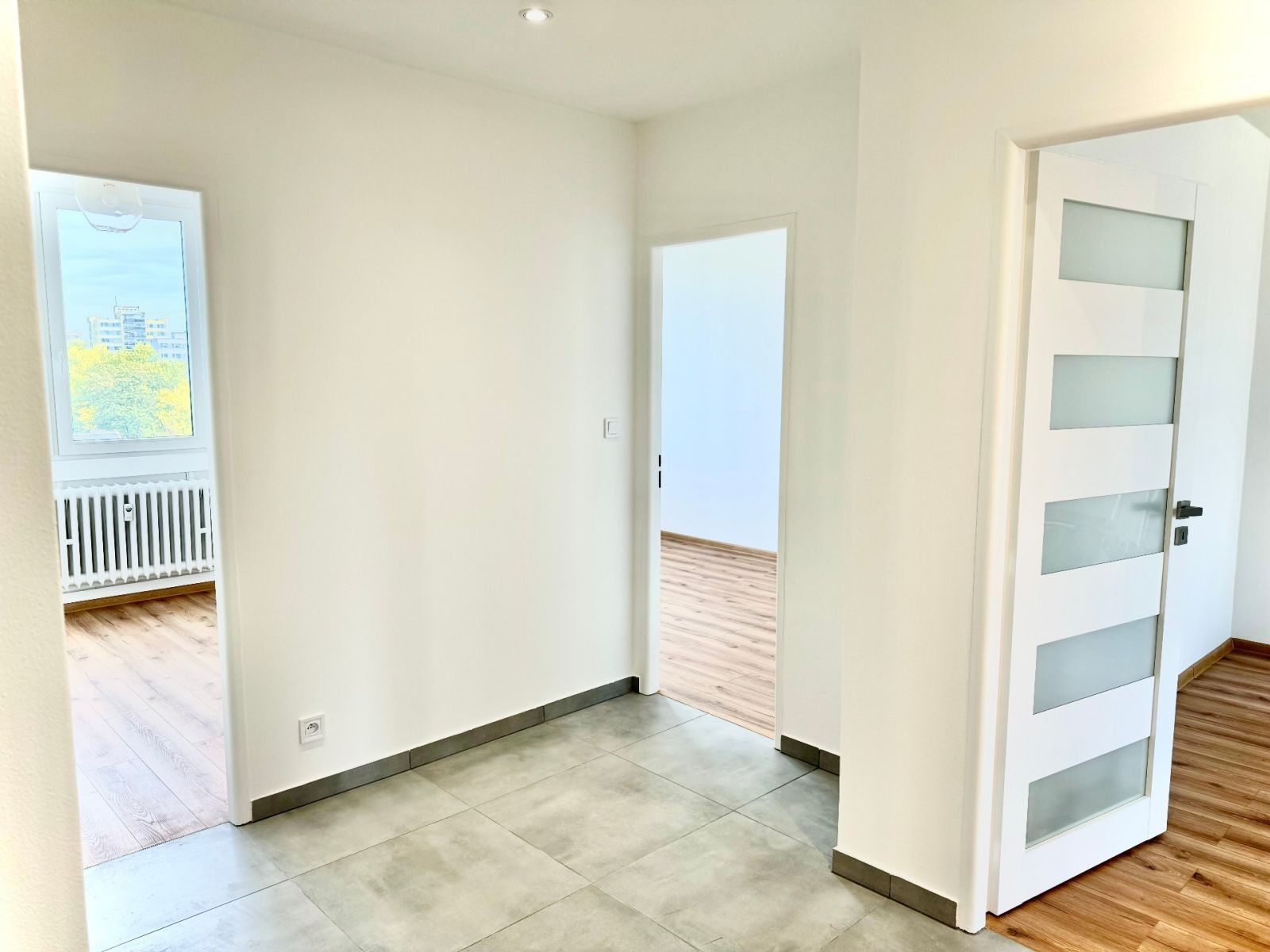 Byt 3+1 · 68 m² · Frýdlantská, Praha - Kobylisy - 4