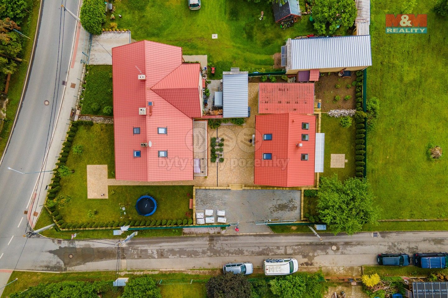 Rodinné domy, Mramorová, Tetín, 253 m²