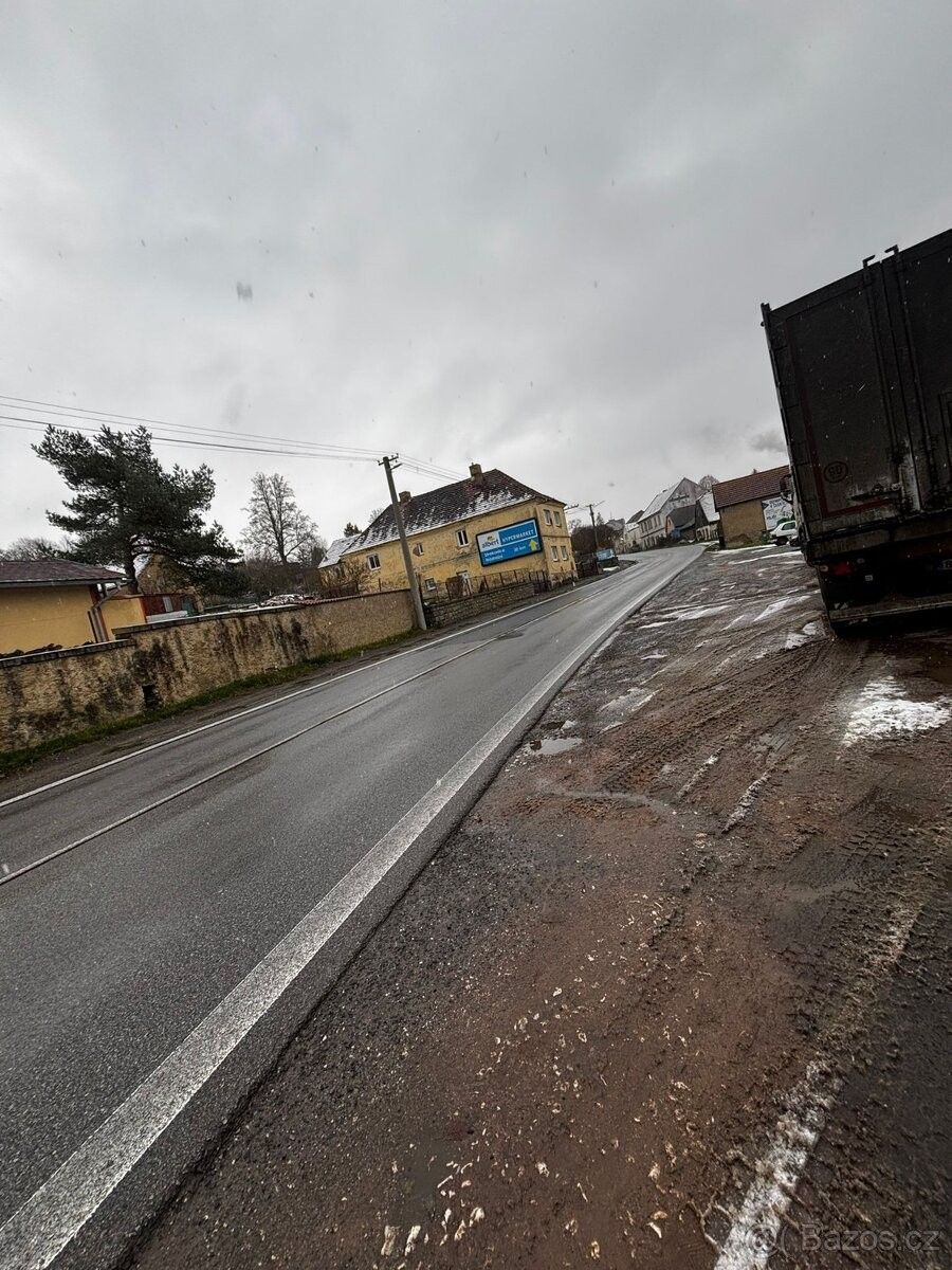 Pronájem rodinný dům - Lnáře, 387 42