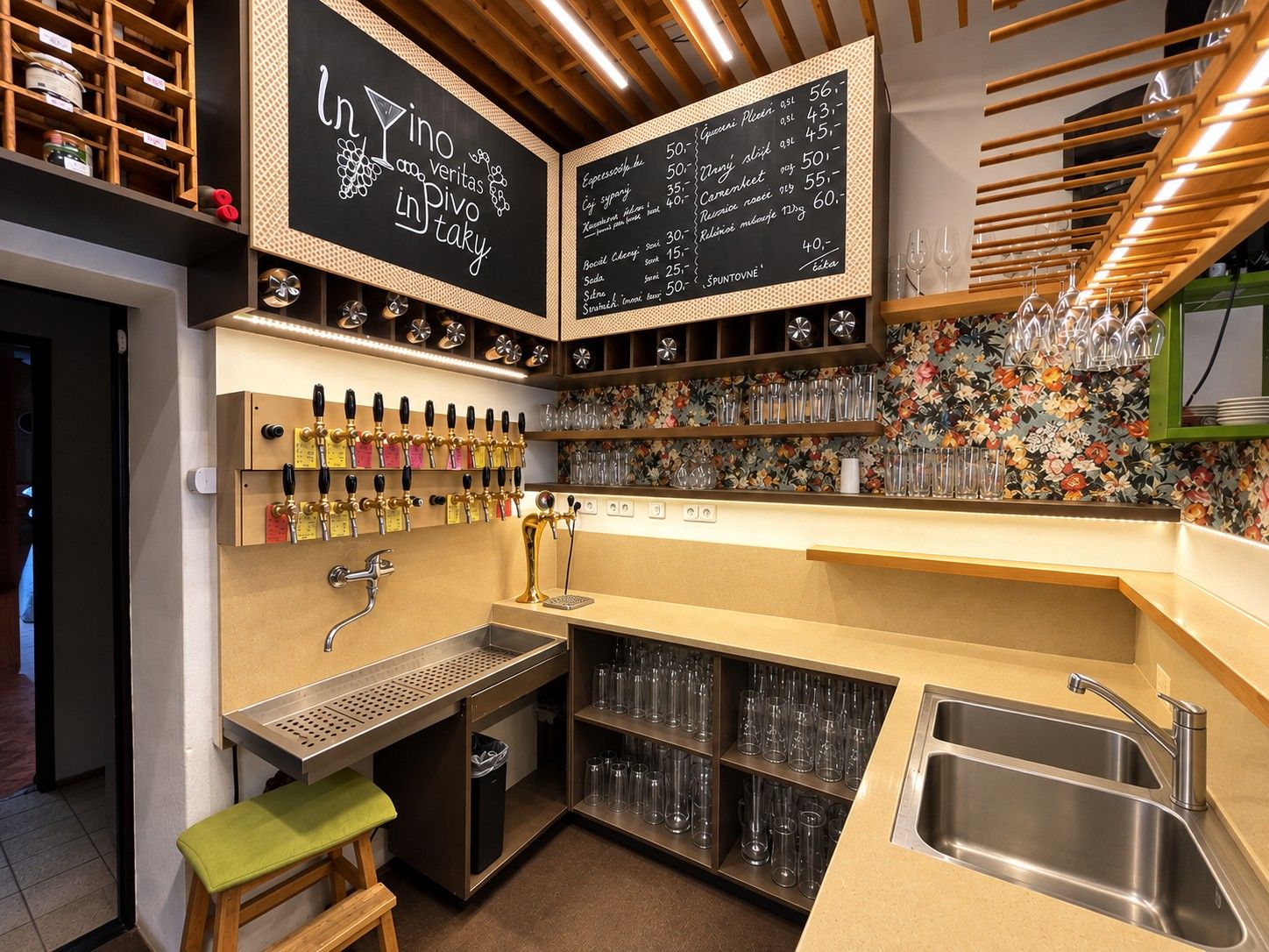 Restaurace, Tolstého 208, Olomouc Povel, 64 m² - 2