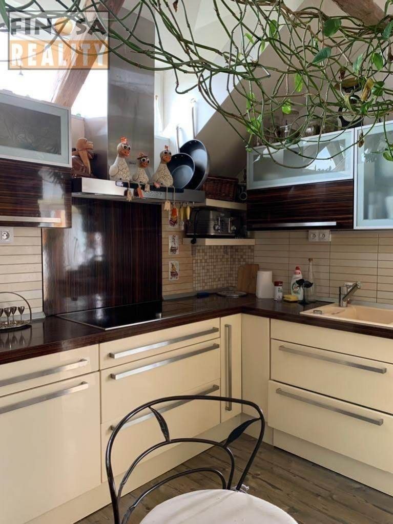 2+kk, V Alejích , Chomutov, 90 m² - 1