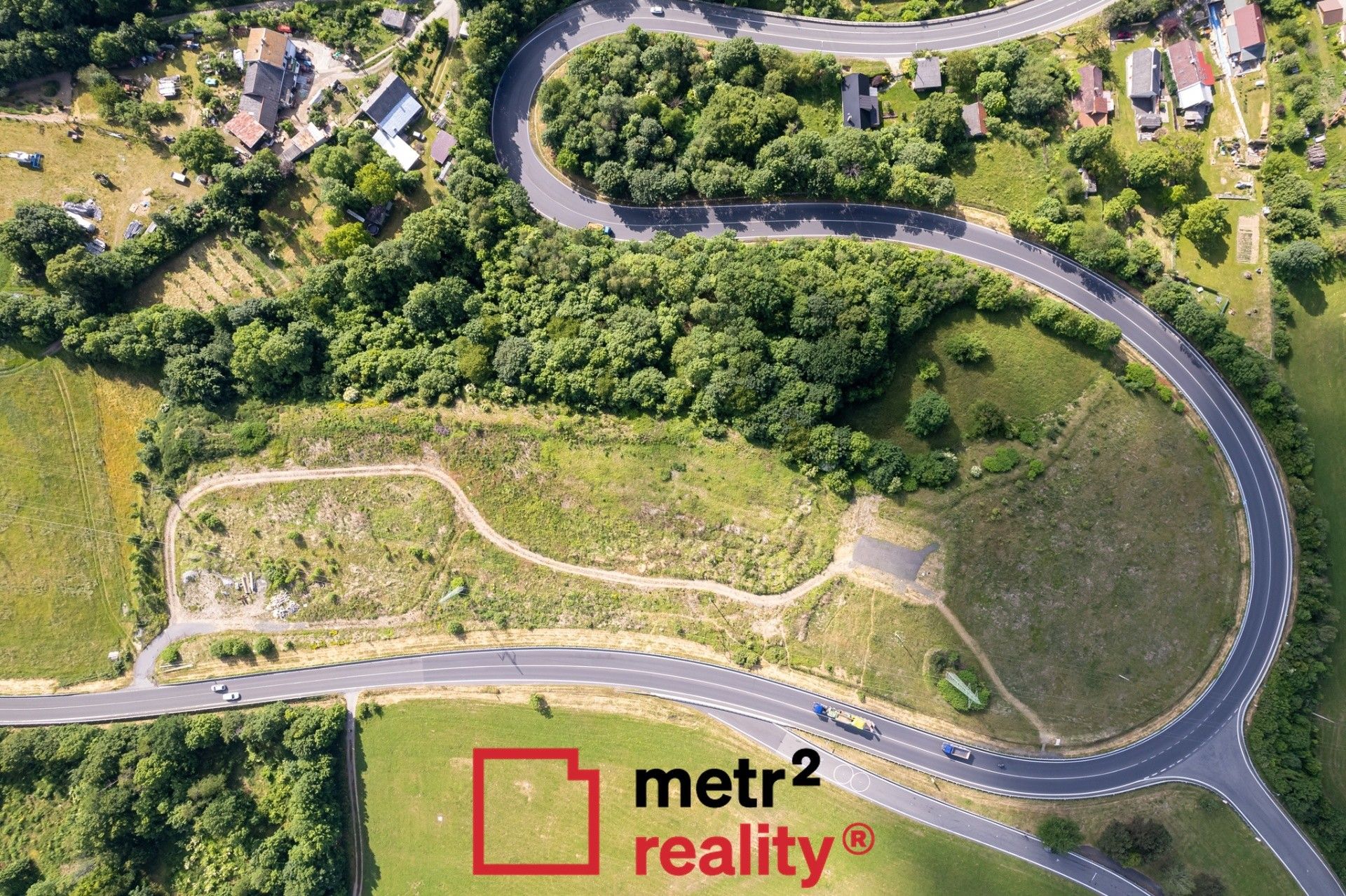 Prodej komerční pozemek - Lipina