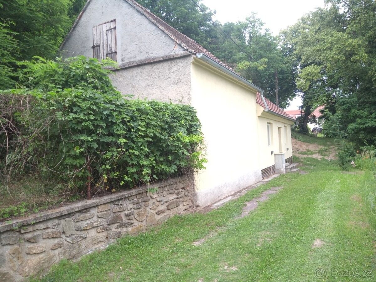 Chaty, Horní Dunajovice, 671 34 - 2