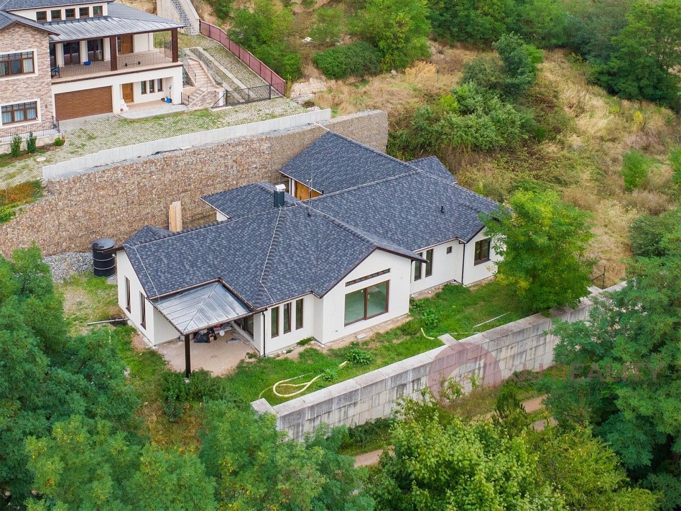 Rodinné domy, Plzeň, okres Plzeň-město, Plzeňský kraj, 209 m² - 1