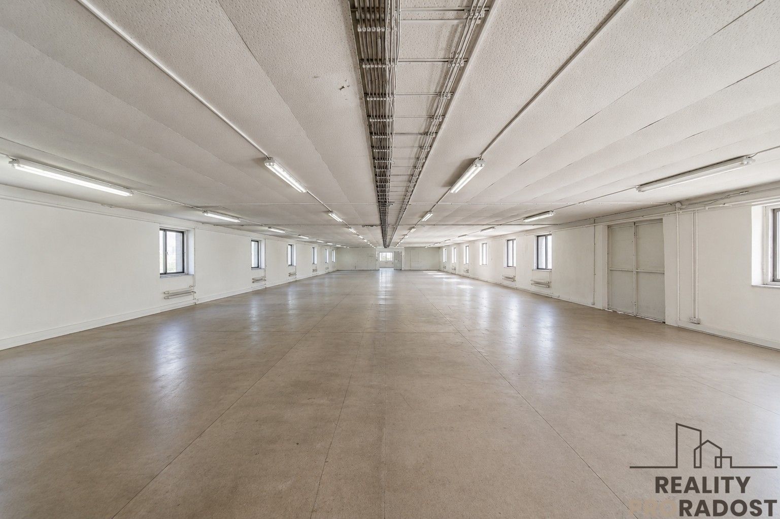 Sklad · 688 m² · Čeperka - 3