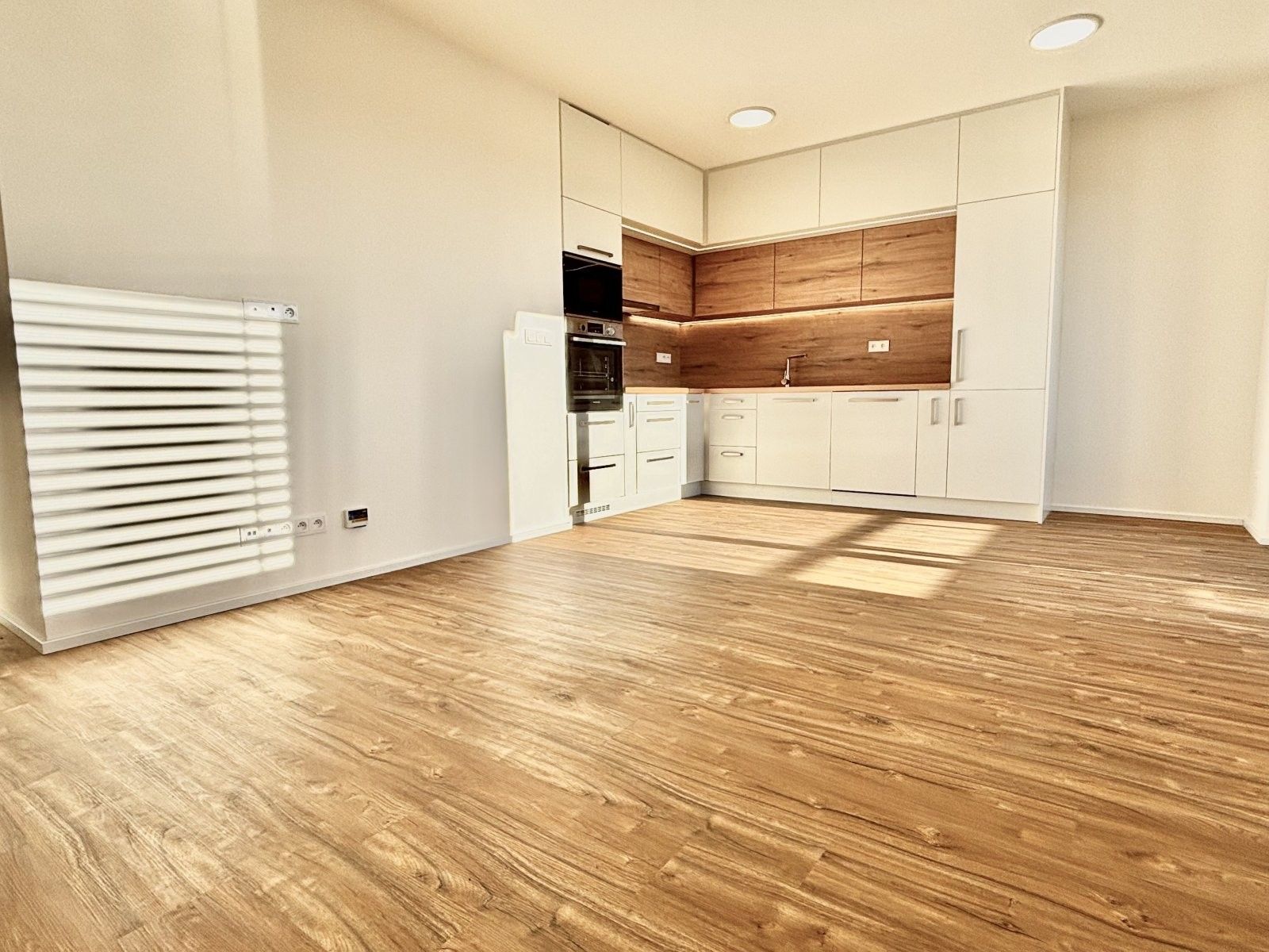 Pronájem byt 3+kk - Polní, Liberec, 75 m²