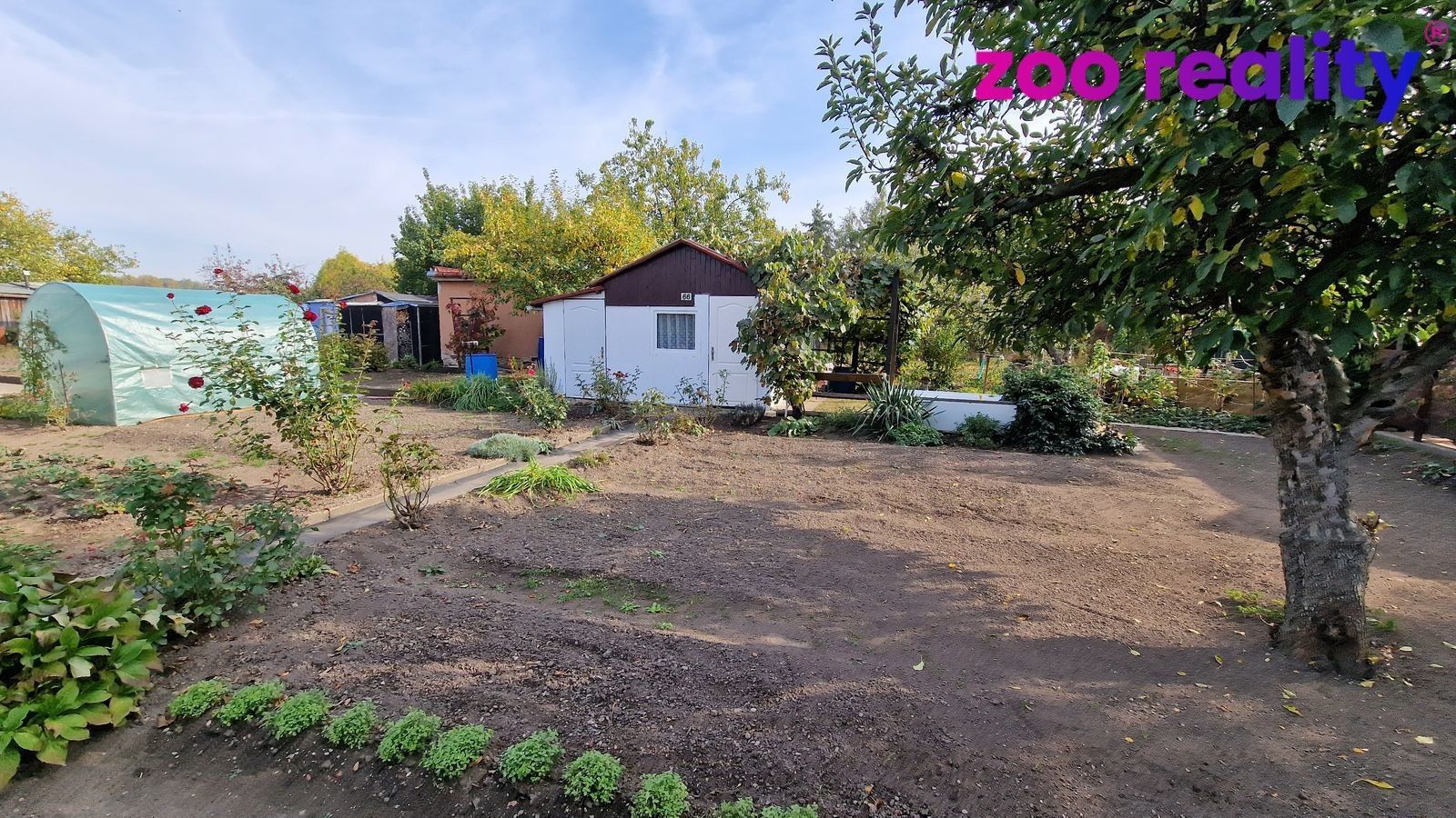 Zahrady, Chomutov, 272 m²