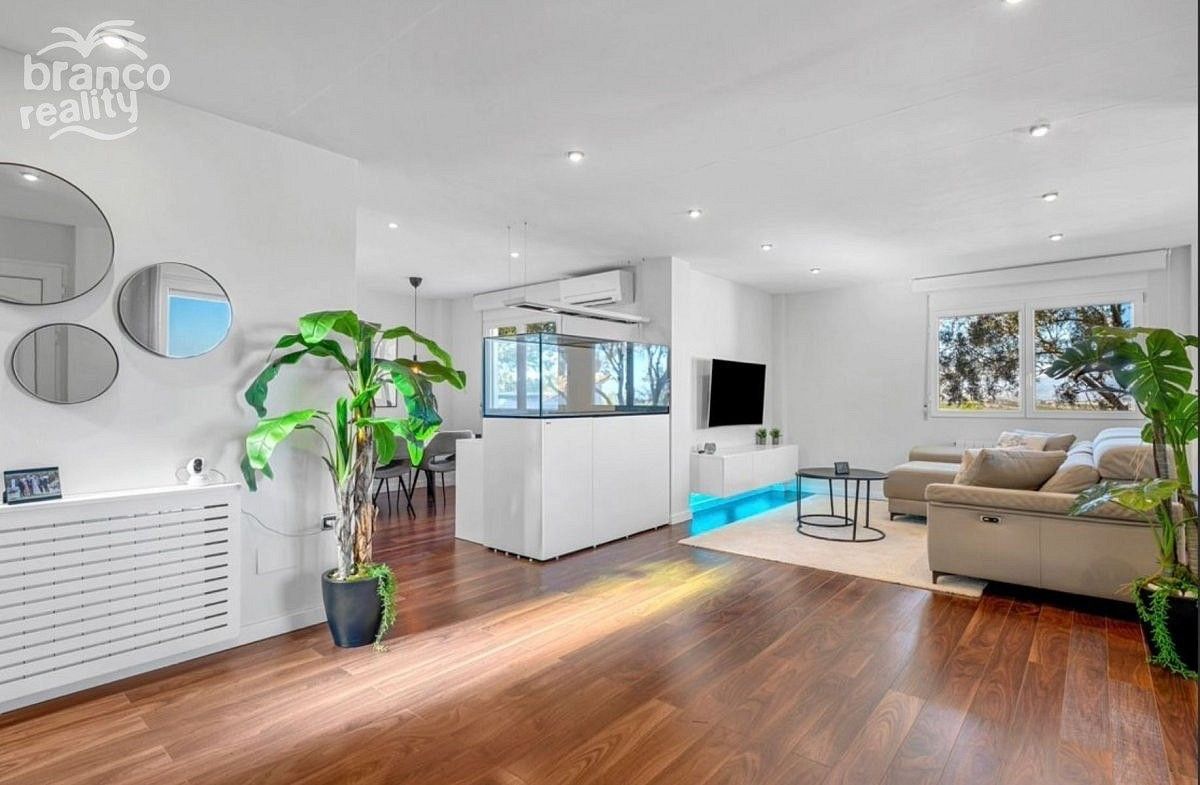 Prodej rodinný dům - San Miguel de Salinas, ES, 180 m² - 2