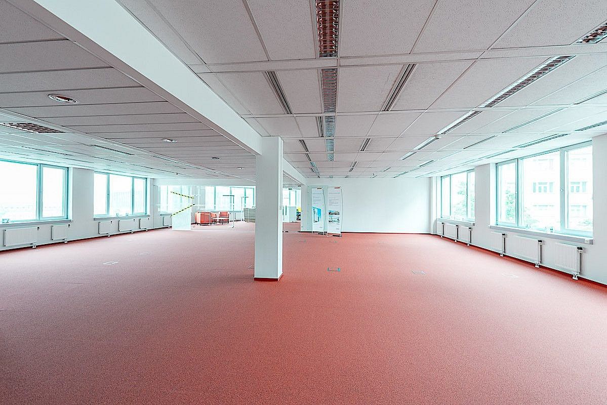 Kancelář · 480 m² · Praha - 3