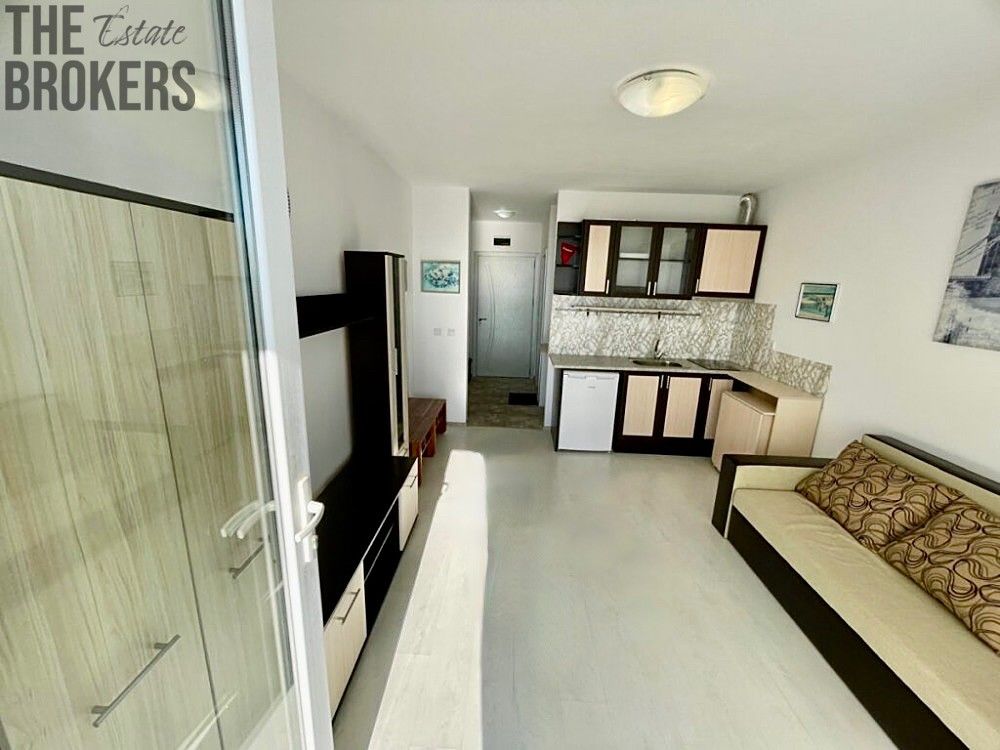 Byty, 987 66, Zahraničí