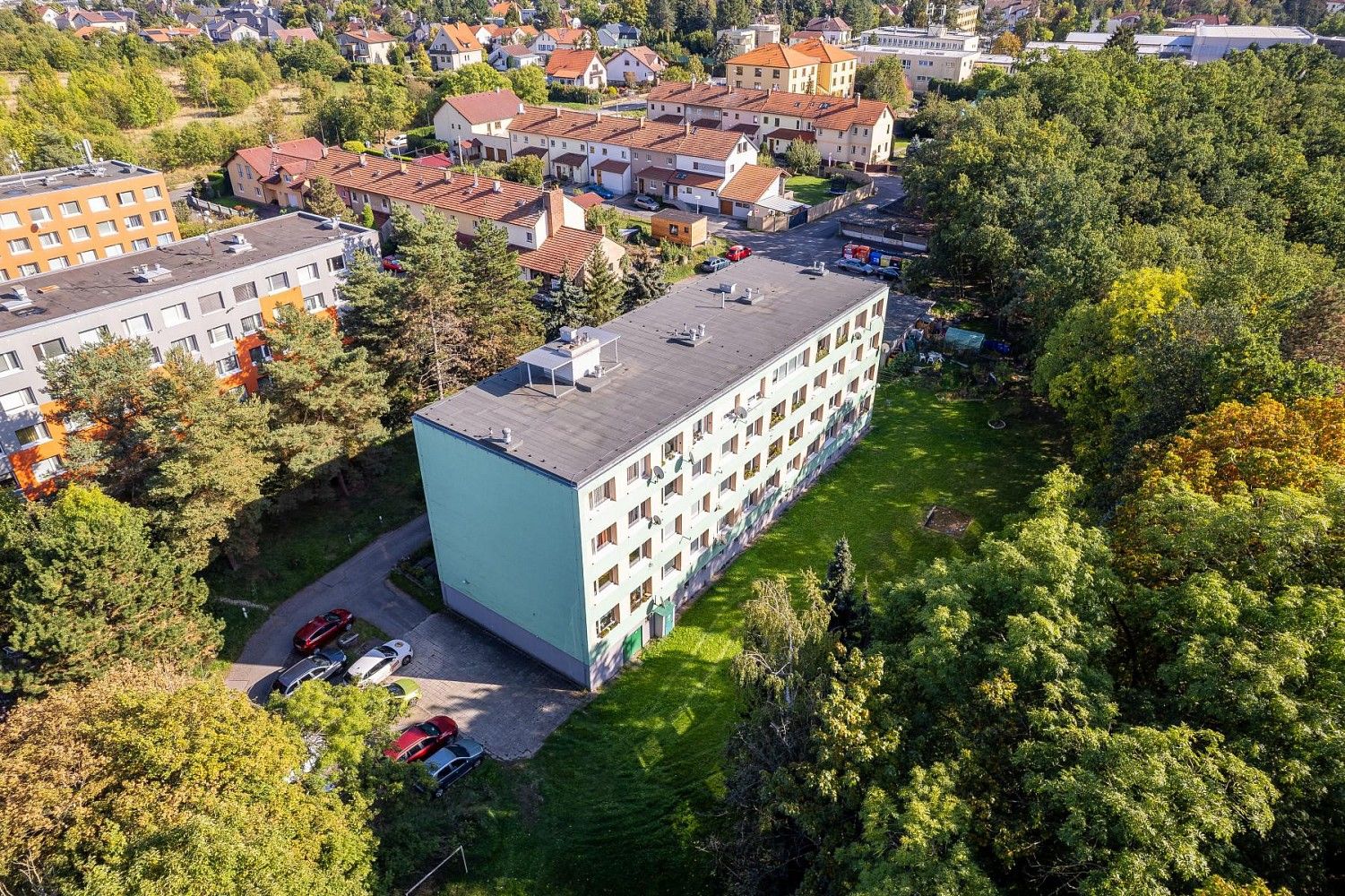 Byt 3+kk · 74 m² · Na Sídlišti III, Průhonice, okres Praha-západ - 3