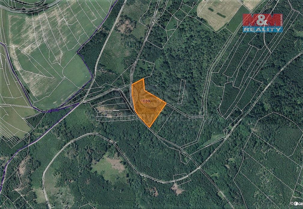Louka, 16 367 m²