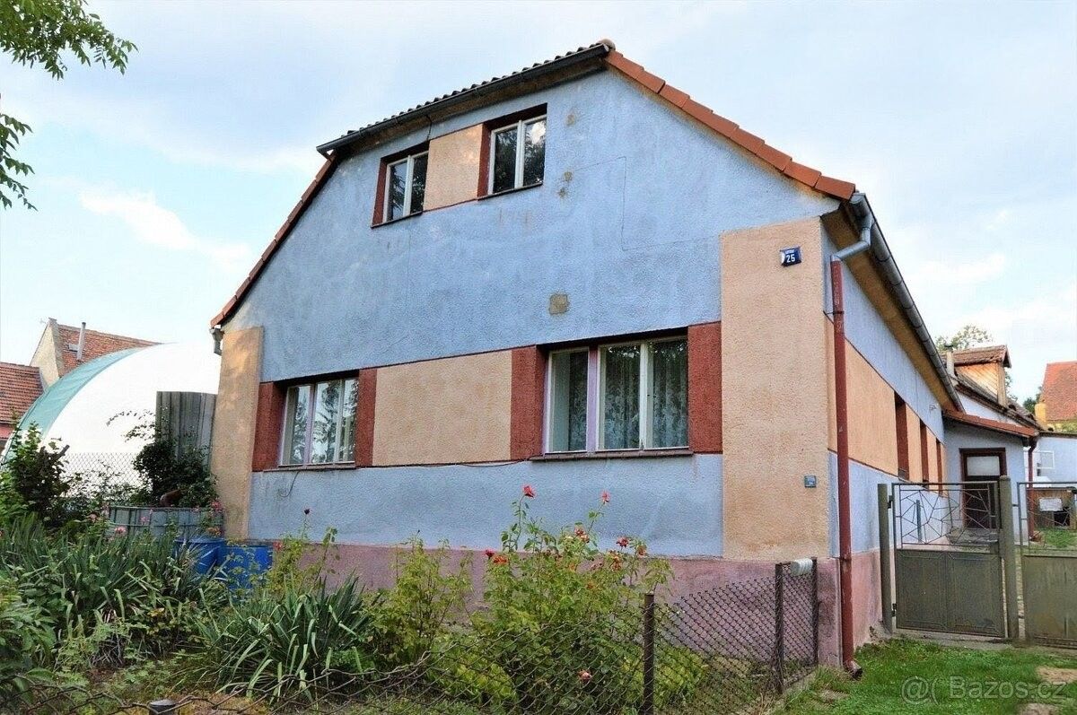 Rodinné domy, Podbořany, 441 01 - 1