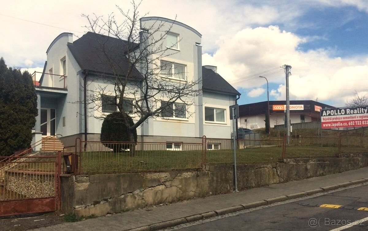 Kanceláře, Uherský Brod, 688 01