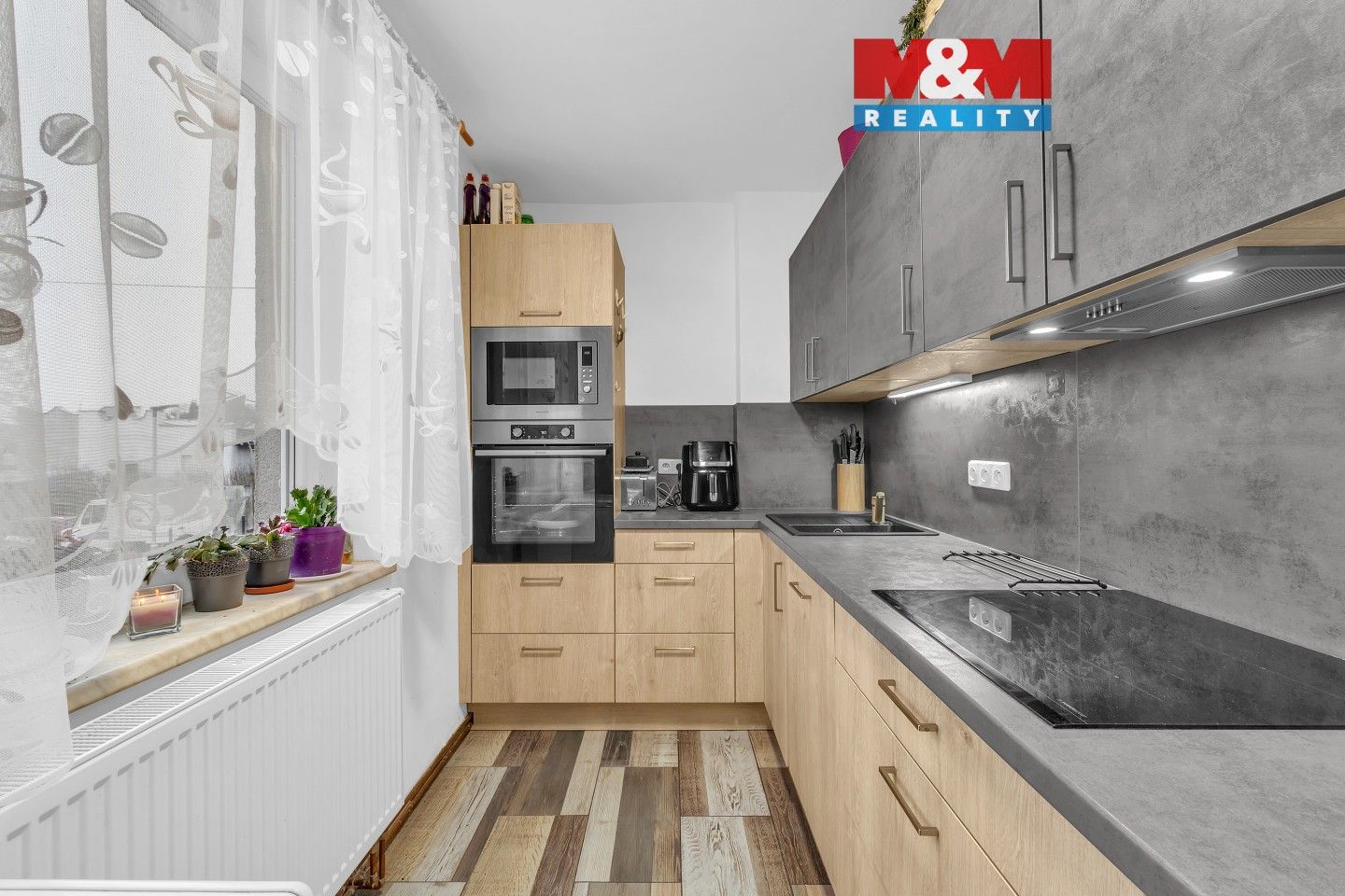 3+1, Budčeves, 60 m²