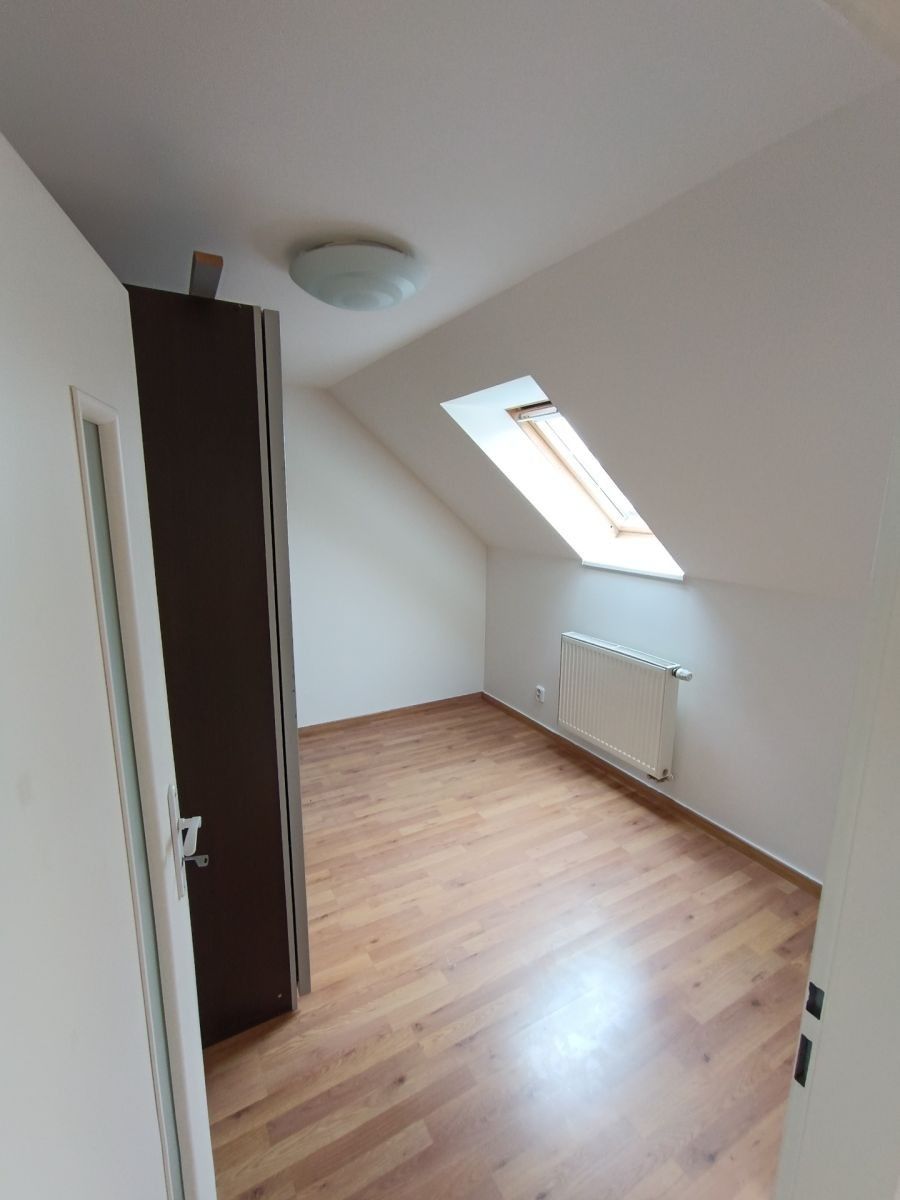 3+kk, Kučerové, Praha - Ďáblice, 86 m² - 2