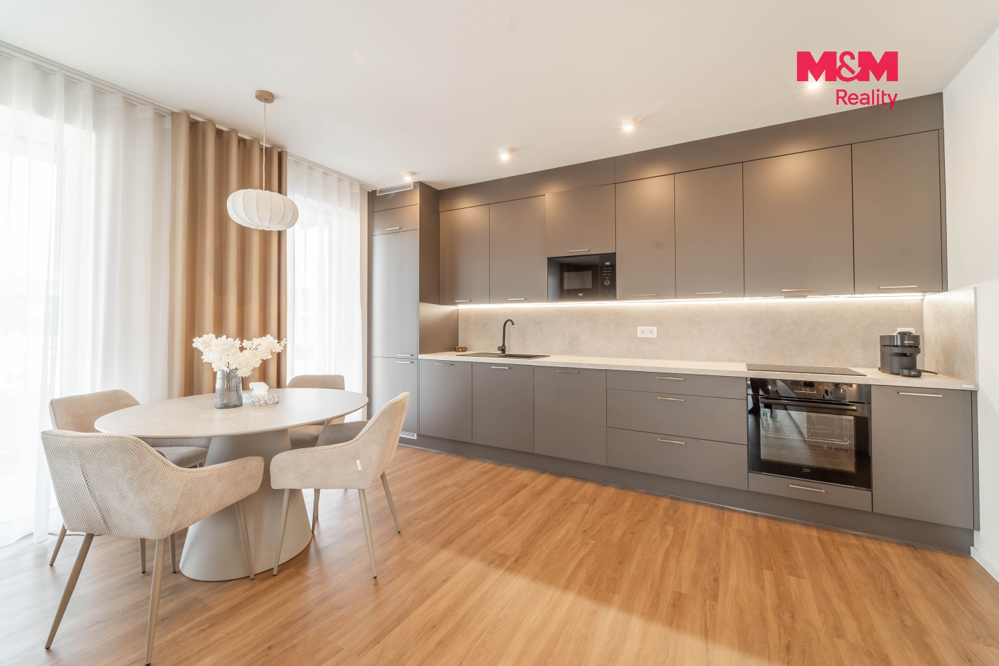 Prodej byt 4+kk - Vysoký průhon, Rokycany, 147 m² - 5