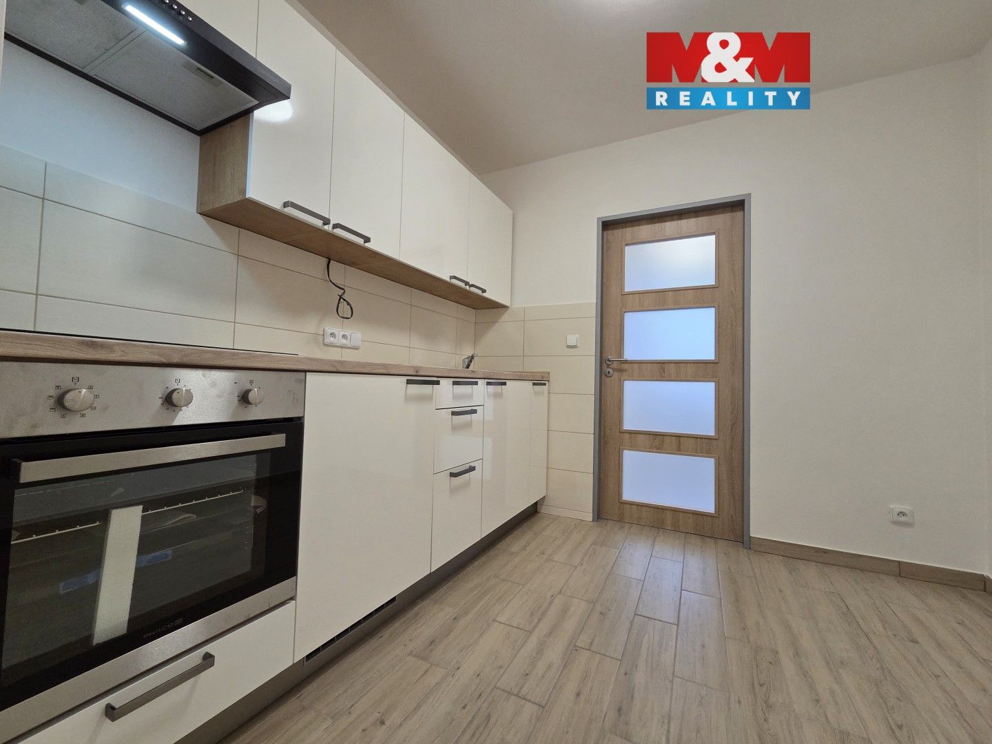 3+kk, Molákova, Praha, 56 m²