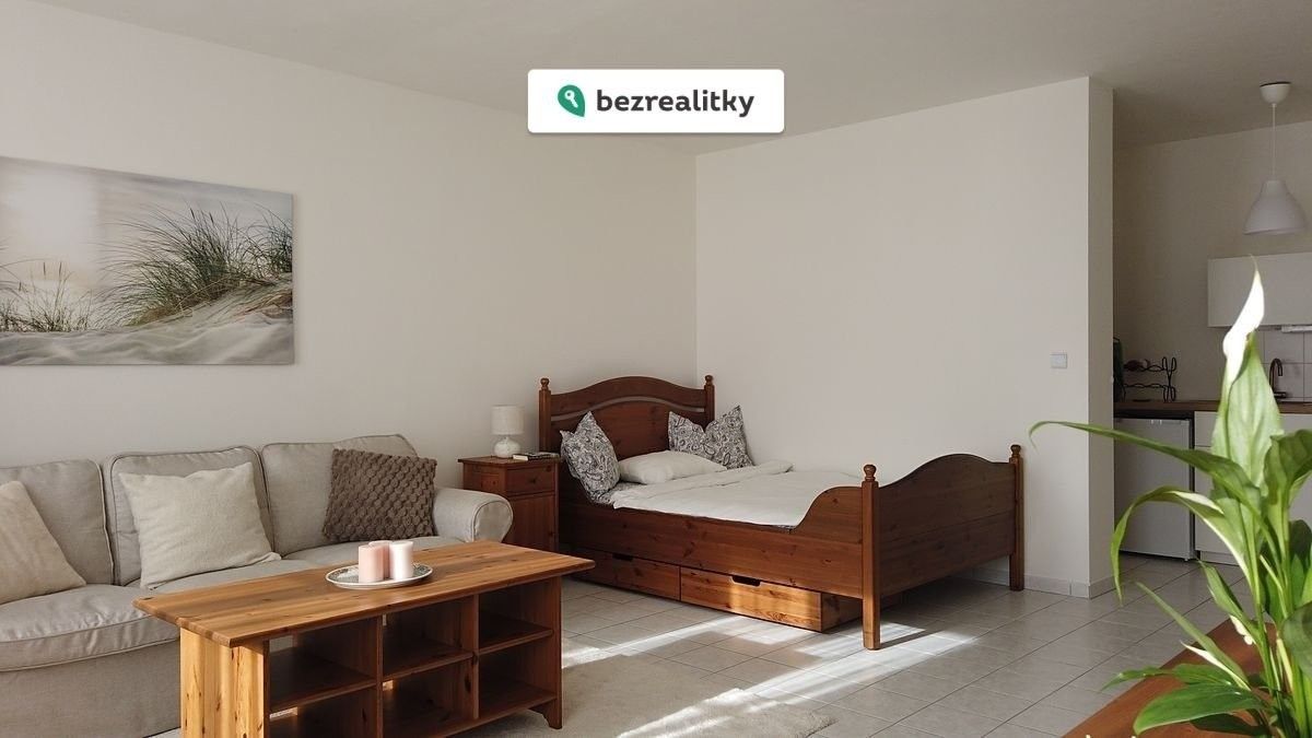 Prodej byt 1+kk - Náměstí Joachima Barranda 52, Beroun, 43 m²