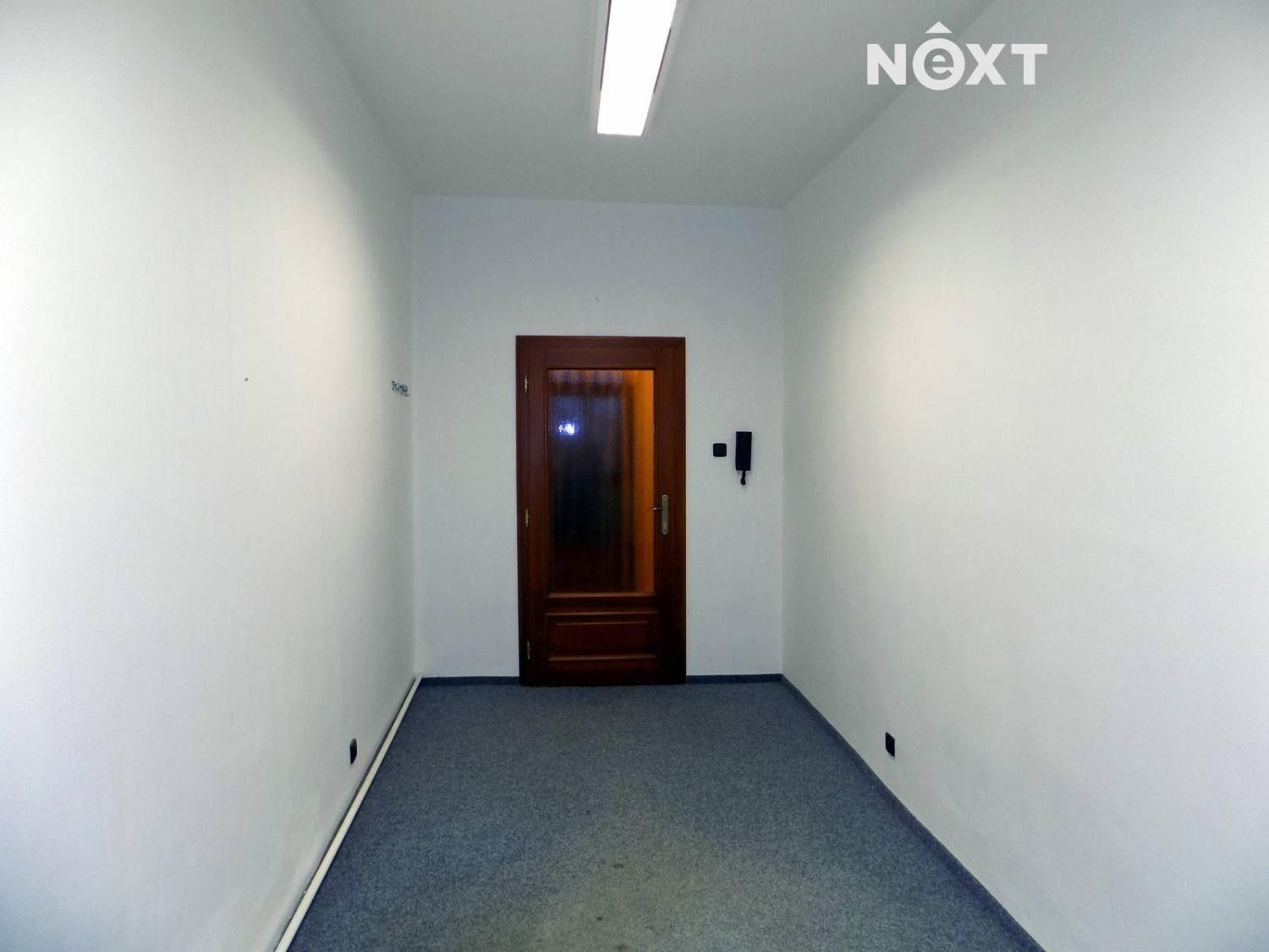 Kanceláře, náměstí T. G. Masaryka, Česká Lípa, 16 m²