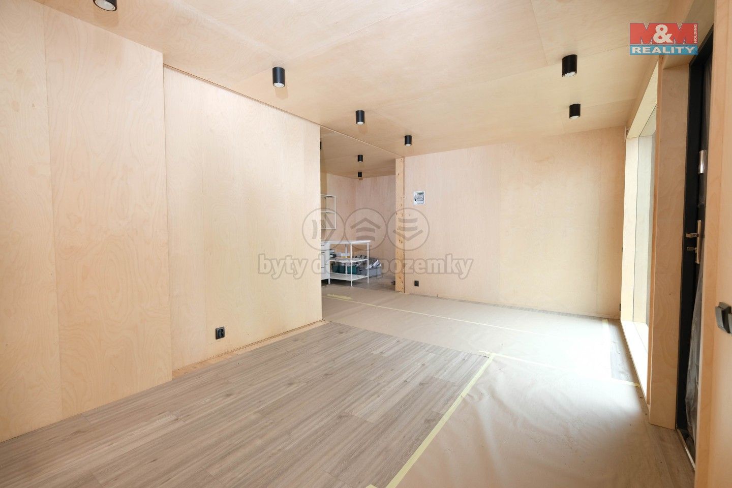 Nemovitost · 34 m² · Vykmanov, Ostrov - 4